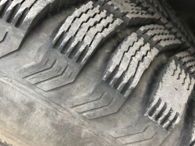 Серый Ауди А6, объемом двигателя 2.5 л и пробегом 300 тыс. км за 4100 $, фото 6 на Automoto.ua