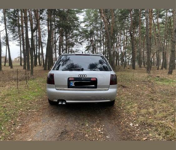 Серый Ауди А6, объемом двигателя 2.5 л и пробегом 500 тыс. км за 3200 $, фото 3 на Automoto.ua