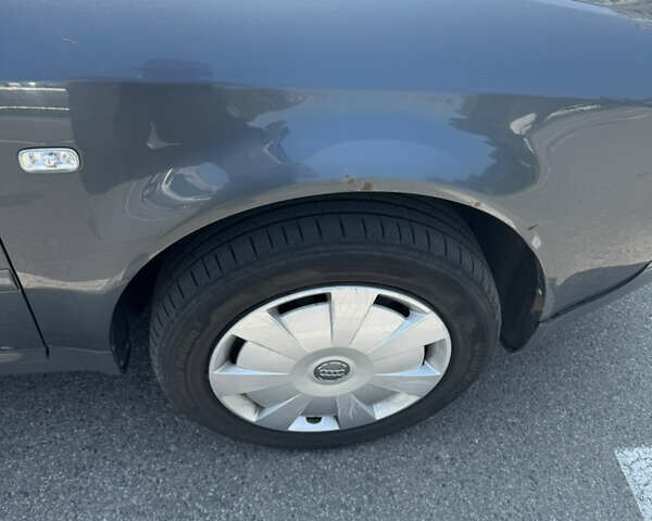 Сірий Ауді А6, об'ємом двигуна 1.9 л та пробігом 325 тис. км за 4000 $, фото 10 на Automoto.ua