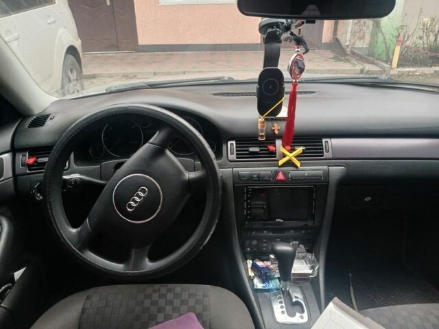 Серый Ауди А6, объемом двигателя 0 л и пробегом 340 тыс. км за 4000 $, фото 3 на Automoto.ua