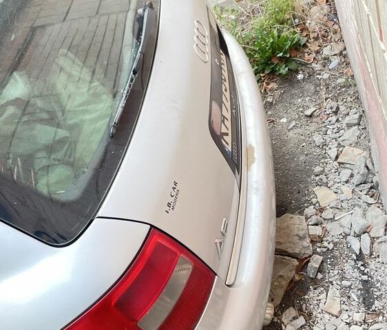 Сірий Ауді А6, об'ємом двигуна 2.5 л та пробігом 370 тис. км за 3700 $, фото 9 на Automoto.ua