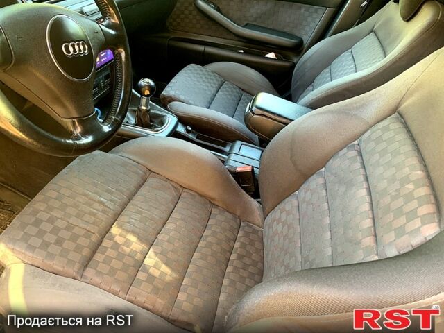 Сірий Ауді А6, об'ємом двигуна 2.5 л та пробігом 380 тис. км за 5500 $, фото 11 на Automoto.ua