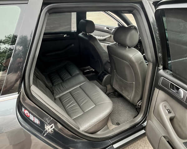 Серый Ауди А6, объемом двигателя 1.9 л и пробегом 377 тыс. км за 6500 $, фото 7 на Automoto.ua