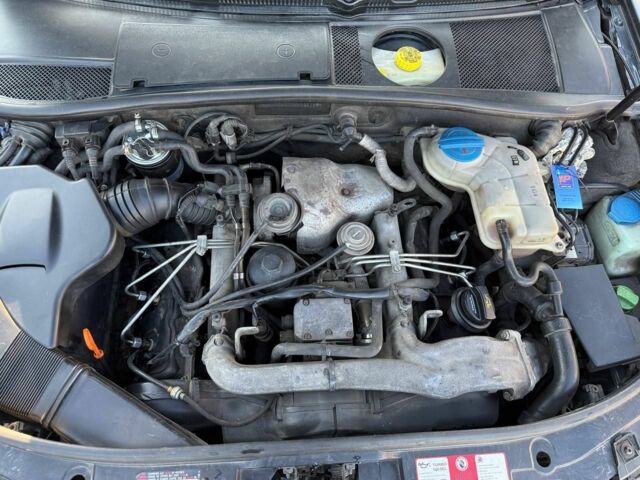 Сірий Ауді А6, об'ємом двигуна 2.5 л та пробігом 335 тис. км за 4600 $, фото 1 на Automoto.ua