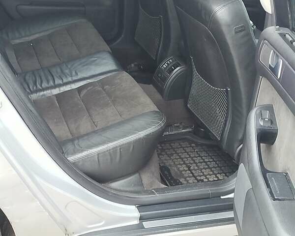 Серый Ауди А6, объемом двигателя 2.5 л и пробегом 350 тыс. км за 2999 $, фото 12 на Automoto.ua