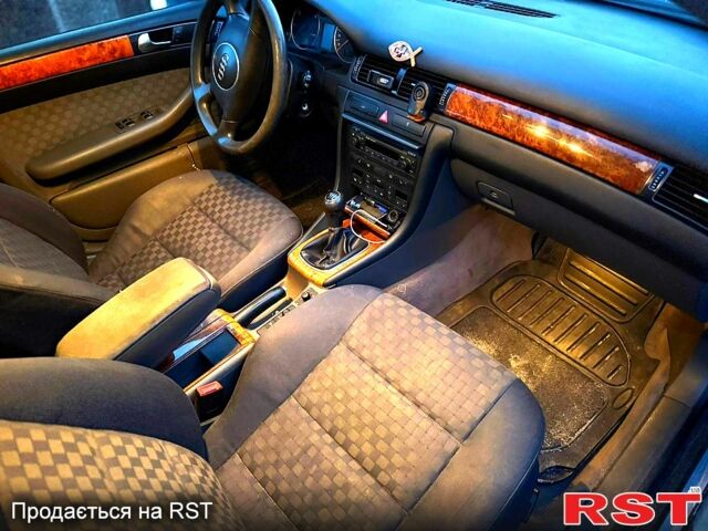 Серый Ауди А6, объемом двигателя 2.5 л и пробегом 326 тыс. км за 1900 $, фото 2 на Automoto.ua