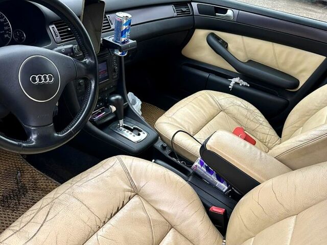 Серый Ауди А6, объемом двигателя 2.5 л и пробегом 290 тыс. км за 4500 $, фото 1 на Automoto.ua