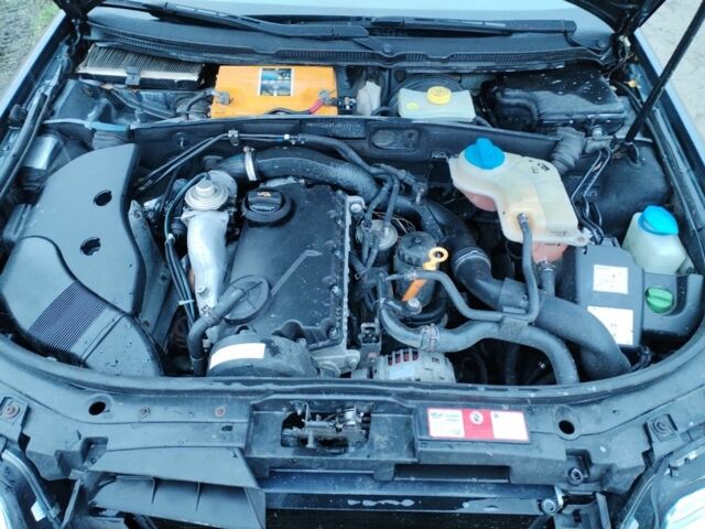 Серый Ауди А6, объемом двигателя 1.9 л и пробегом 287 тыс. км за 2800 $, фото 9 на Automoto.ua