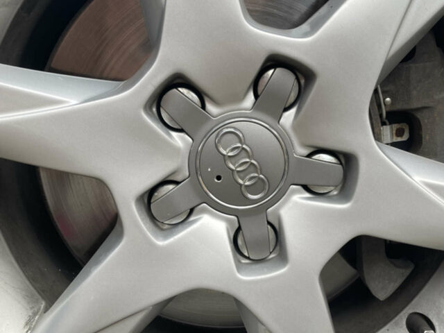 Сірий Ауді А6, об'ємом двигуна 2.5 л та пробігом 390 тис. км за 5100 $, фото 5 на Automoto.ua