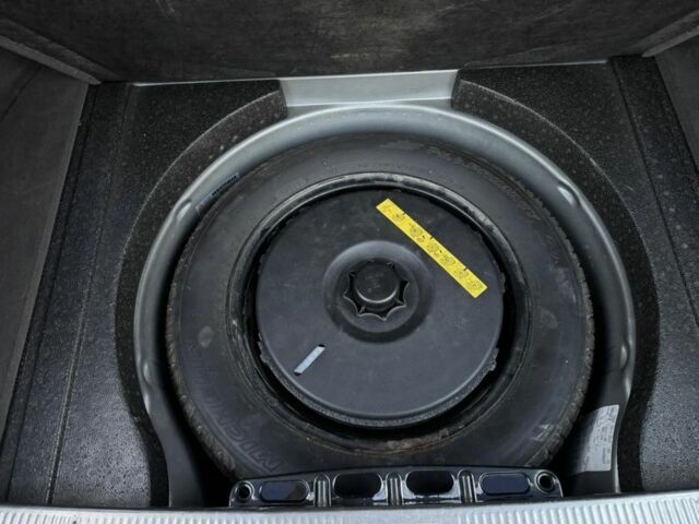 Ауді А6 2003 у Краматорске на Automoto.ua Сірий Ауді А6, об'ємом двигуна 0 л та пробігом 405 тис. км за 3550 $, фото 7 на Automoto.ua