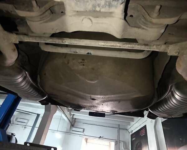 Ауді А6 2004 у Чернівцях на Automoto.ua Сірий Ауді А6, об'ємом двигуна 2.5 л та пробігом 390 тис. км за 5500 $, фото 19 на Automoto.ua