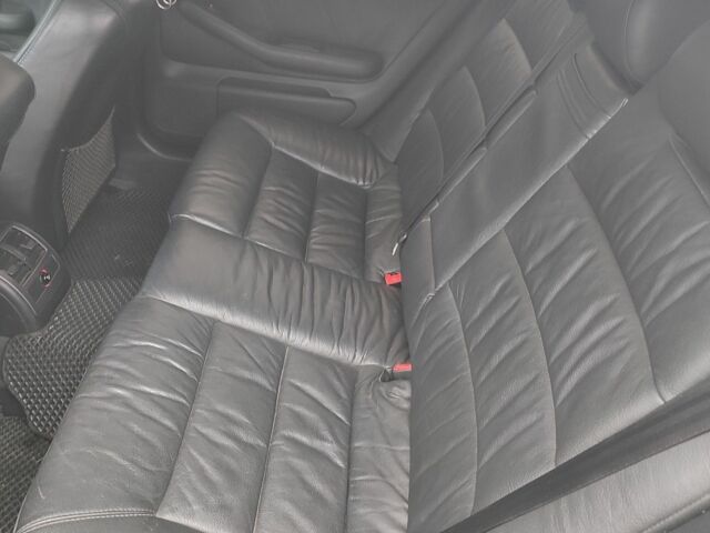 Сірий Ауді А6, об'ємом двигуна 2.5 л та пробігом 287 тис. км за 4555 $, фото 5 на Automoto.ua