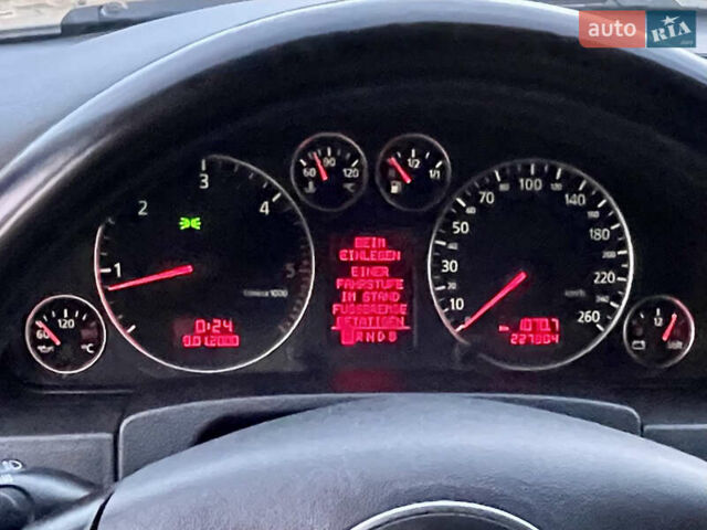 Серый Ауди А6, объемом двигателя 2.5 л и пробегом 227 тыс. км за 5200 $, фото 24 на Automoto.ua