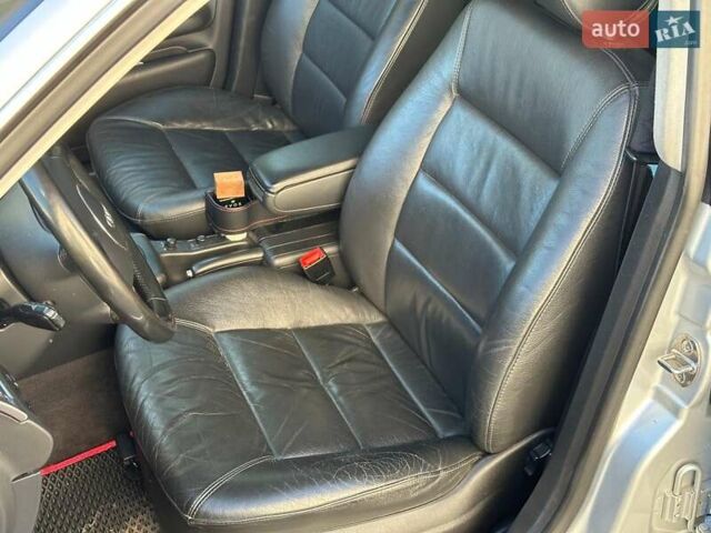 Серый Ауди А6, объемом двигателя 2.5 л и пробегом 296 тыс. км за 5990 $, фото 13 на Automoto.ua