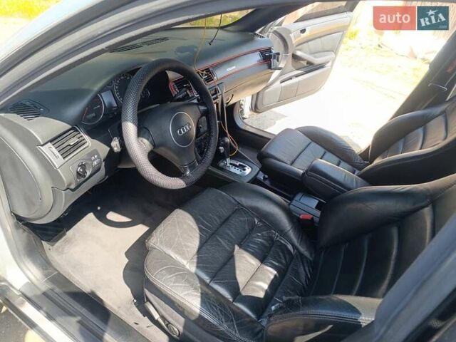 Ауді А6 2004 у Чернівцях на Automoto.ua Сірий Ауді А6, об'ємом двигуна 2.5 л та пробігом 390 тис. км за 5500 $, фото 9 на Automoto.ua