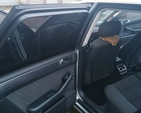 Ауди А6 2004 в Сарнах на Automoto.ua Серый Ауди А6, объемом двигателя 2.5 л и пробегом 309 тыс. км за 5200 $, фото 18 на Automoto.ua