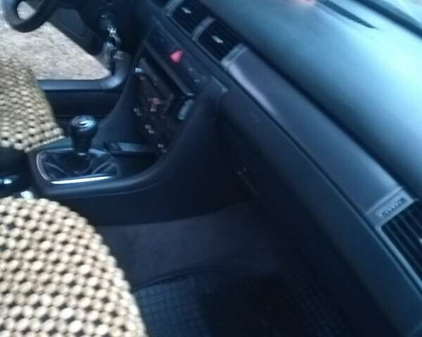 Ауди А6 2004 в Сарнах на Automoto.ua Серый Ауди А6, объемом двигателя 2.5 л и пробегом 309 тыс. км за 5200 $, фото 9 на Automoto.ua