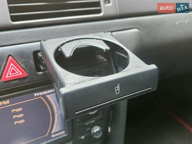 Серый Ауди А6, объемом двигателя 2.5 л и пробегом 227 тыс. км за 5200 $, фото 28 на Automoto.ua