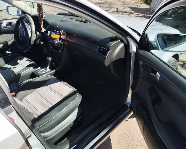 Серый Ауди А6, объемом двигателя 2.5 л и пробегом 260 тыс. км за 4900 $, фото 8 на Automoto.ua