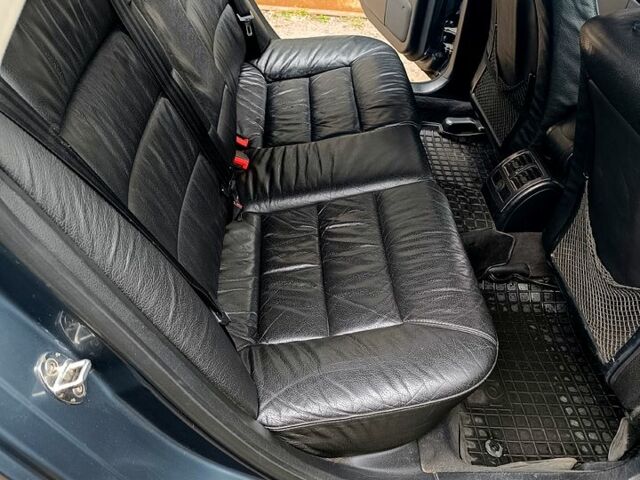 Серый Ауди А6, объемом двигателя 2.5 л и пробегом 444 тыс. км за 6000 $, фото 10 на Automoto.ua