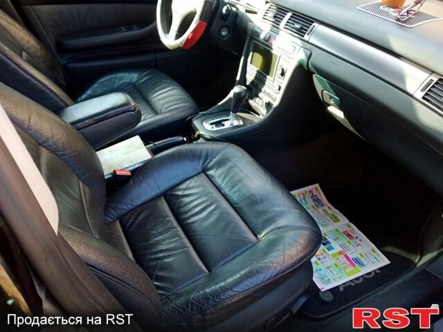Серый Ауди А6, объемом двигателя 2.5 л и пробегом 380 тыс. км за 5500 $, фото 6 на Automoto.ua