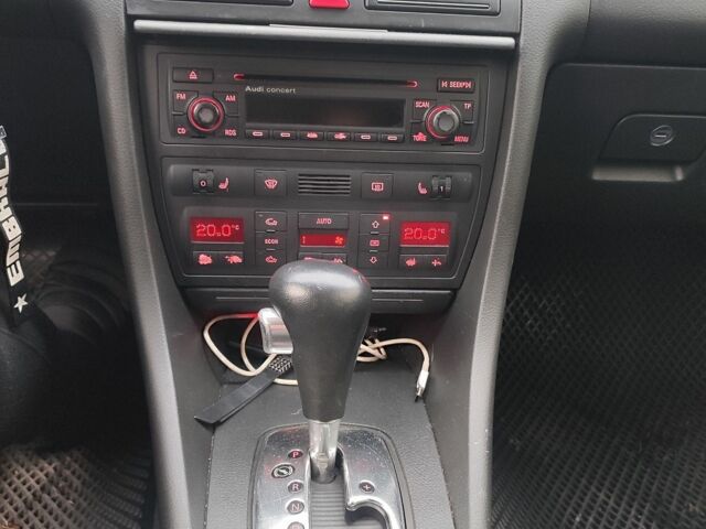 Сірий Ауді А6, об'ємом двигуна 2.5 л та пробігом 287 тис. км за 4555 $, фото 10 на Automoto.ua