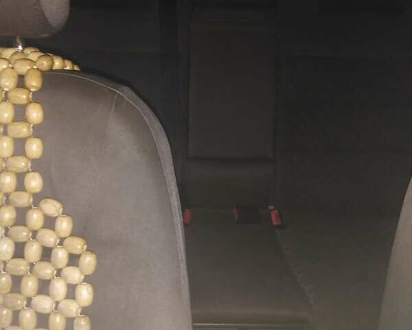 Ауди А6 2004 в Сарнах на Automoto.ua Серый Ауди А6, объемом двигателя 2.5 л и пробегом 309 тыс. км за 5200 $, фото 10 на Automoto.ua