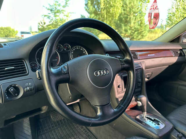 Серый Ауди А6, объемом двигателя 2.5 л и пробегом 283 тыс. км за 5500 $, фото 15 на Automoto.ua