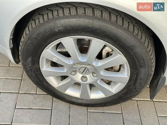 Серый Ауди А6, объемом двигателя 2.5 л и пробегом 296 тыс. км за 5990 $, фото 6 на Automoto.ua