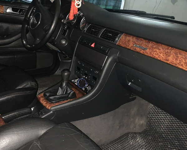 Сірий Ауді А6, об'ємом двигуна 2.5 л та пробігом 240 тис. км за 5999 $, фото 8 на Automoto.ua
