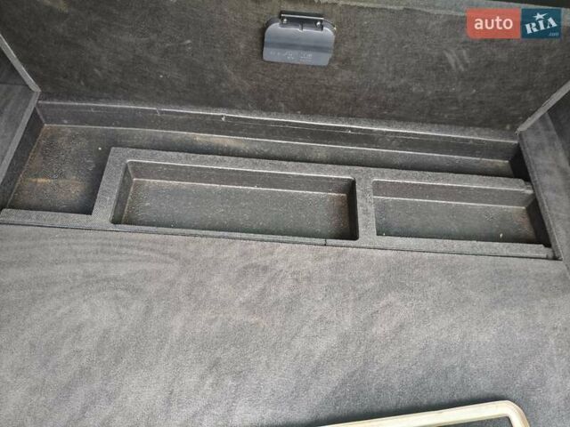 Ауди А6 2004 в Виннице на Automoto.ua Серый Ауди А6, объемом двигателя 1.8 л и пробегом 247 тыс. км за 4350 $, фото 15 на Automoto.ua