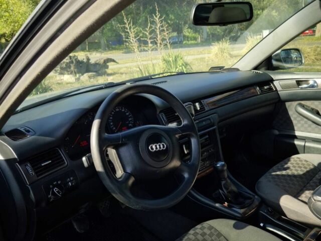 Серый Ауди А6, объемом двигателя 0 л и пробегом 325 тыс. км за 1600 $, фото 7 на Automoto.ua