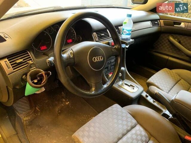 Серый Ауди А6, объемом двигателя 2.5 л и пробегом 230 тыс. км за 5500 $, фото 4 на Automoto.ua