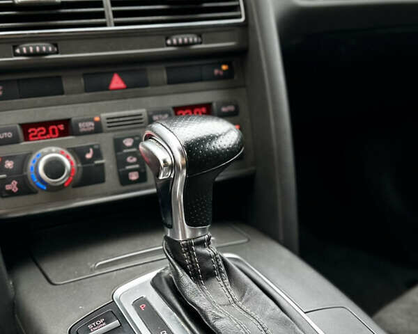 Ауди А6 2004 в Луцке на Automoto.ua Серый Ауди А6, объемом двигателя 2.97 л и пробегом 338 тыс. км за 7800 $, фото 11 на Automoto.ua