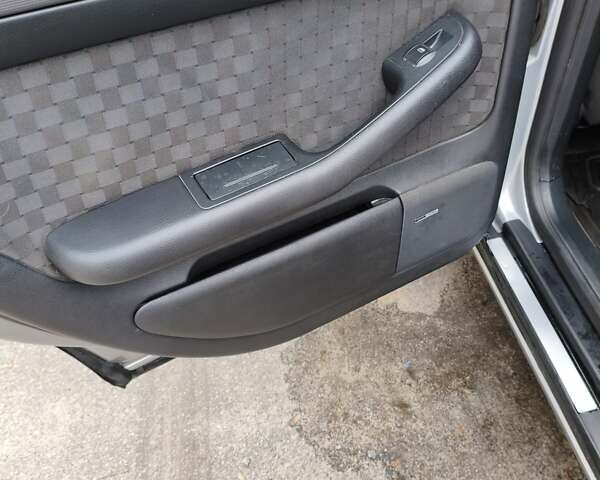 Ауди А6 2004 в Виннице на Automoto.ua Серый Ауди А6, объемом двигателя 1.8 л и пробегом 247 тыс. км за 4350 $, фото 19 на Automoto.ua