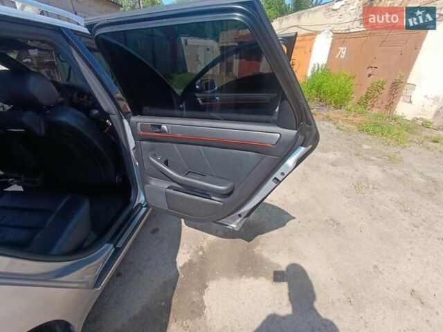 Ауді А6 2004 у Чернівцях на Automoto.ua Сірий Ауді А6, об'ємом двигуна 2.5 л та пробігом 390 тис. км за 5500 $, фото 14 на Automoto.ua