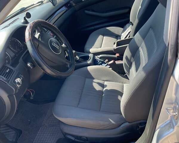 Серый Ауди А6, объемом двигателя 1.9 л и пробегом 280 тыс. км за 2800 $, фото 7 на Automoto.ua