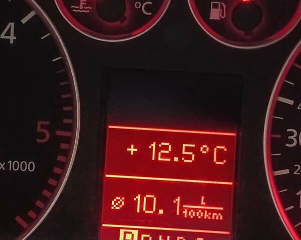 Ауді А6 2004 у Чернівцях на Automoto.ua Сірий Ауді А6, об'ємом двигуна 2.5 л та пробігом 390 тис. км за 5500 $, фото 5 на Automoto.ua