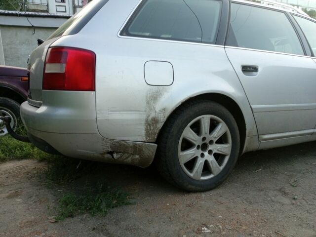 Сірий Ауді А6, об'ємом двигуна 2.5 л та пробігом 1000 тис. км за 2000 $, фото 1 на Automoto.ua