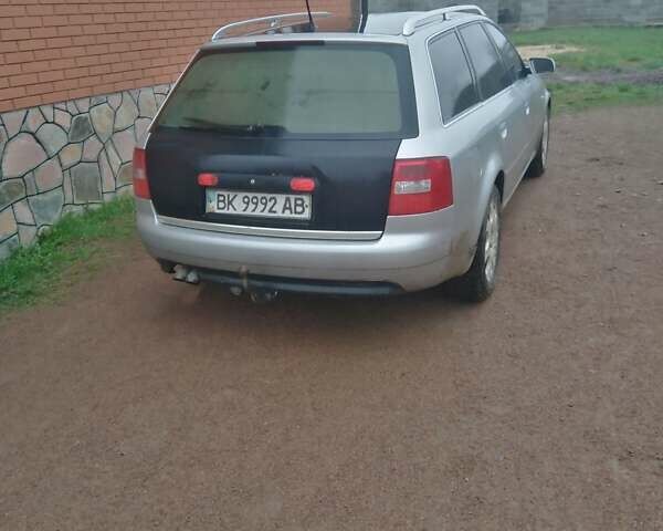 Ауди А6 2004 в Сарнах на Automoto.ua Серый Ауди А6, объемом двигателя 2.5 л и пробегом 309 тыс. км за 5200 $, фото 4 на Automoto.ua