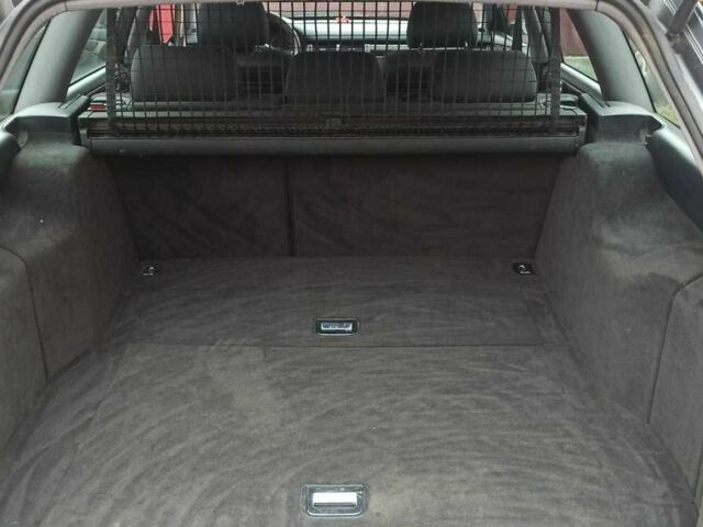 Серый Ауди А6, объемом двигателя 0 л и пробегом 250 тыс. км за 3500 $, фото 6 на Automoto.ua