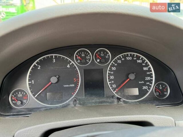 Серый Ауди А6, объемом двигателя 2.5 л и пробегом 285 тыс. км за 5600 $, фото 9 на Automoto.ua