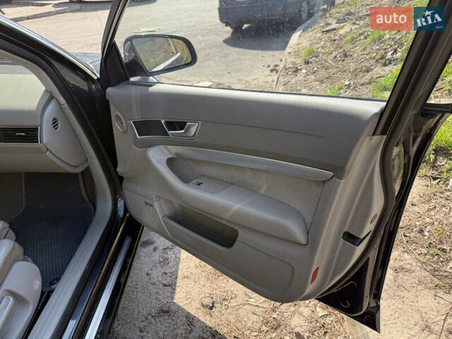 Серый Ауди А6, объемом двигателя 3.2 л и пробегом 262 тыс. км за 6200 $, фото 6 на Automoto.ua