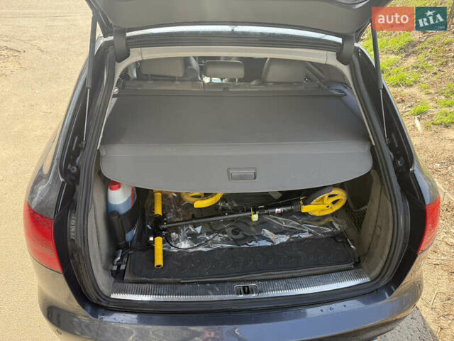 Серый Ауди А6, объемом двигателя 3.2 л и пробегом 262 тыс. км за 6200 $, фото 17 на Automoto.ua