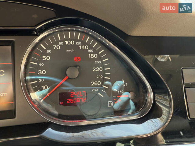 Серый Ауди А6, объемом двигателя 3.2 л и пробегом 262 тыс. км за 6200 $, фото 3 на Automoto.ua