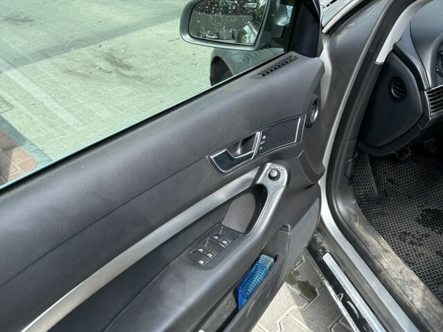 Сірий Ауді А6, об'ємом двигуна 2 л та пробігом 410 тис. км за 7000 $, фото 11 на Automoto.ua