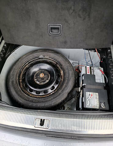 Сірий Ауді А6, об'ємом двигуна 1.97 л та пробігом 400 тис. км за 5499 $, фото 12 на Automoto.ua