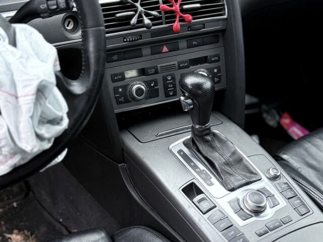 Серый Ауди А6, объемом двигателя 3 л и пробегом 278 тыс. км за 3600 $, фото 13 на Automoto.ua