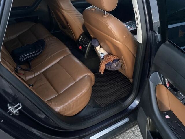 Сірий Ауді А6, об'ємом двигуна 3 л та пробігом 240 тис. км за 7500 $, фото 6 на Automoto.ua