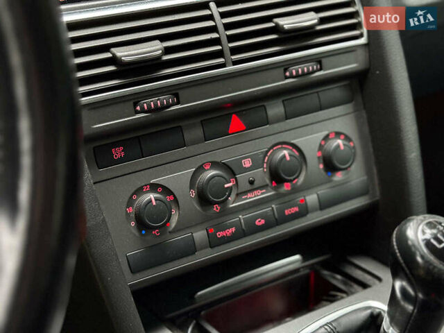 Ауди А6 2005 в Киеве на Automoto.ua Серый Ауди А6, объемом двигателя 2 л и пробегом 219 тыс. км за 6490 $, фото 15 на Automoto.ua